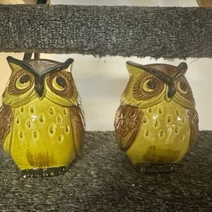 Vintage MCM Ceramic Olive Green Owls -SALT & PEPPER SHAKER